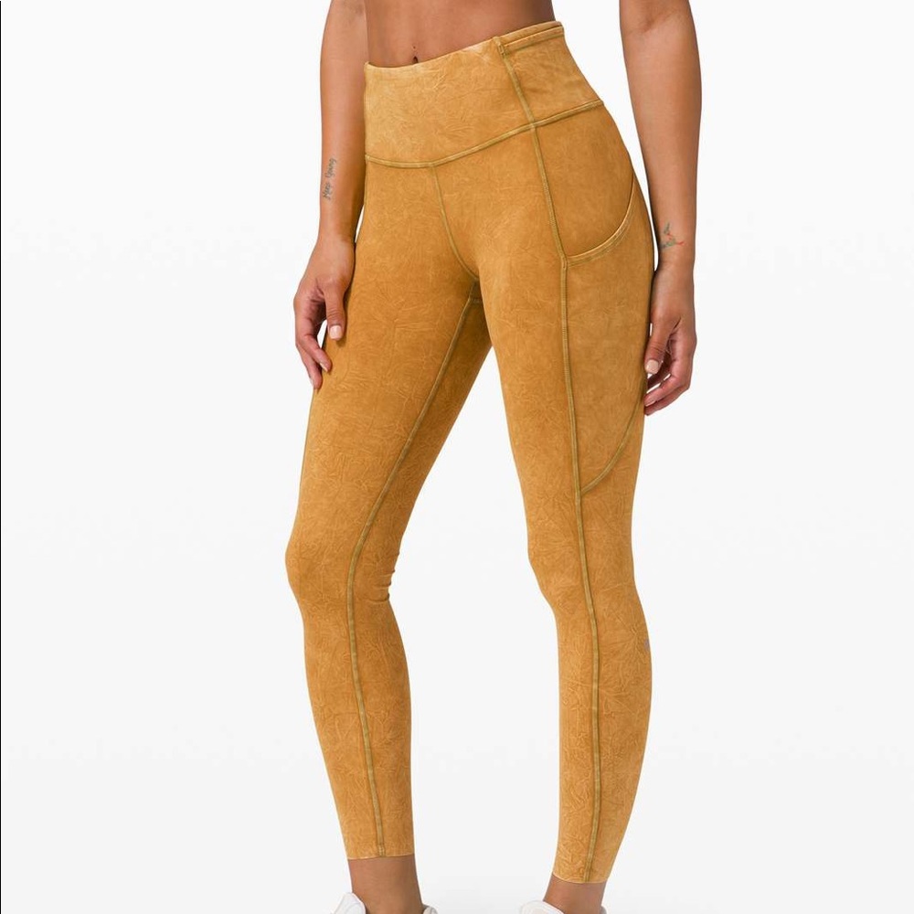 Lululemon Fast and Free Tights! Golden Spice Ice Dye in a 25 inch inseam!
